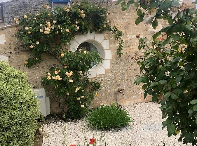 Holiday home Maison Althea Rosea - 3 Et Piscine Nieulle-sur-Seudre